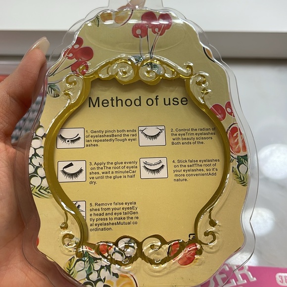 Bundle of 6 brand new eyelashes/lashes - Picture 4 of 12